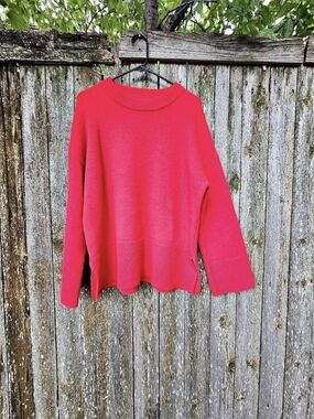 Caracilia Red Crew Neck Sweater